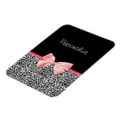 トレンディーヒョウ柄と名前の付いたピンクリボン マグネット (左側)