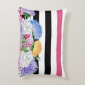 トレンディーピンクとブラックのストライプフローラ（名前） アクセントクッション (裏面(縦))