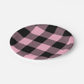 トレンディーピンクと黒バッファロープレイド ペーパープレート (アングル)