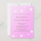トレンディーピンクデイジーガールバースデーパーティーの招待 招待状 (正面)