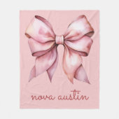 トレンディーピンクボウパーソナライズされたネーム・モノグラム フリースブランケット (正面)