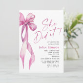 トレンディーピンクローズボウリボンPHOTO卒業パーティー 招待状 (スタンド正面)