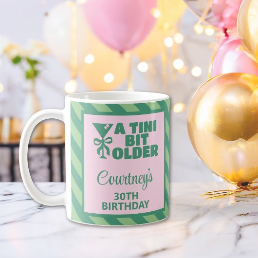 トレンディーピンク&グリーンA Tiniビット30歳の誕生日 コーヒーマグカップ