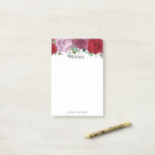 トレンディーピンク、赤、紫の水カラーフローラ開花 ポストイット (デスク上)