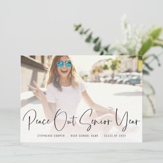 トレンディーピースアウトフォトスクリプト卒業 案内状 (スタンド正面)