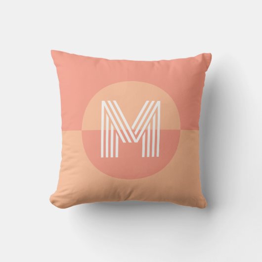 トレンディーピーチピンクジオメトリックモノグラモダンム クッション (正面)
