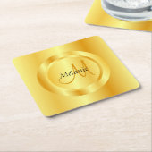 トレンディーフェイク金ゴールドモダンモノグラムエレガントテンプレート スクエアペーパーコースター (アングル)