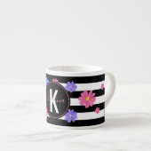 トレンディーフローラブラック&ホワイトストライプパーソナライズされたズ エスプレッソカップ (正面右)