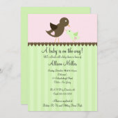 トレンディーブラウンベビーバードとママベビーシャワー 招待状 (正面/裏面)