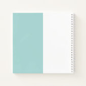 トレンディーブルーとホワイトカラーブロックノートブック ノートブック (裏面)