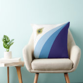 トレンディーブルーシェードウェーブライン&ピーコックフェザー クッション (椅子)