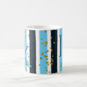 トレンディーブルーストライプ金ゴールドグリッターモノグラムグラム コーヒーマグカップ (中央)