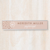 トレンディーベージュモノグラムとテラコッタボホブラウン サインプレート (正面)