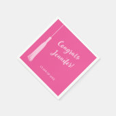 トレンディーホットピンクシック2024グラッドタッセル卒業 スタンダードカクテルナプキン (角)