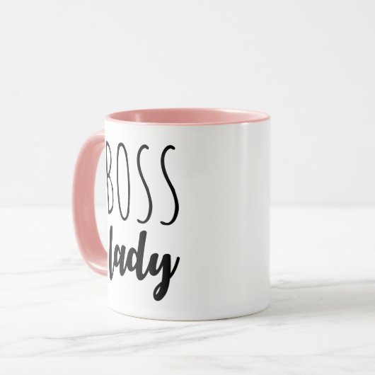 トレンディーボスレディタイポグラフィ マグカップ (正面左)