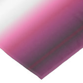 トレンディーマゼンタマルーンmarsala burgundy グラデーション テーブルクロス (アングル)