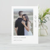 トレンディーミニマルなスクリプトフォトQRコード セーブザデート (スタンド正面)