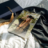 トレンディーモダンカジュアル写真の卒業発表 招待状