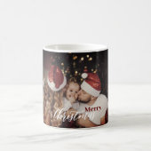 トレンディーモダンクリスマスダークダッキーの家族の写真 コーヒーマグカップ (中央)