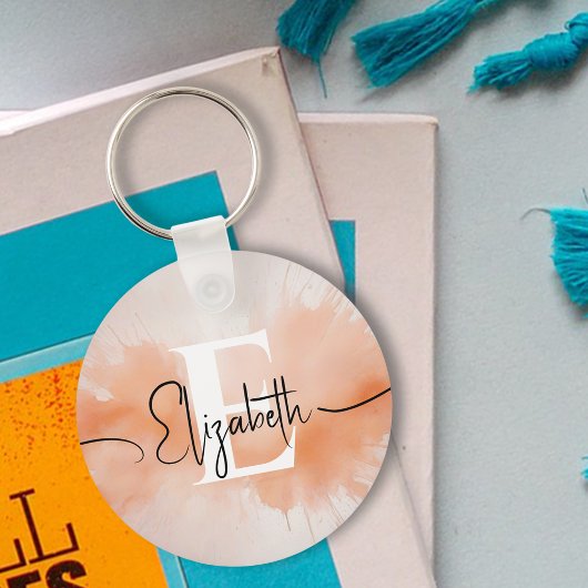 トレンディーモダンピーチファズウォーターカラーシックモノグラム キーホルダー