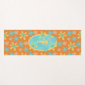 トレンディーモダンフローラオレンジイエローシアンモノグラム ヨガマット (正面(横))
