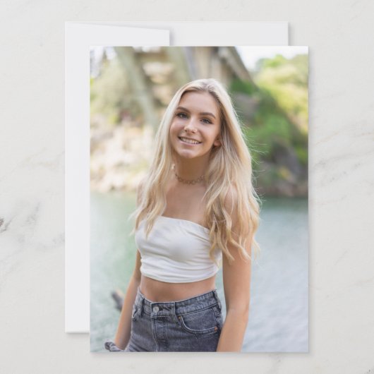 トレンディーモダンライトクリームミルクボバティー誕生日 招待状 (裏面)