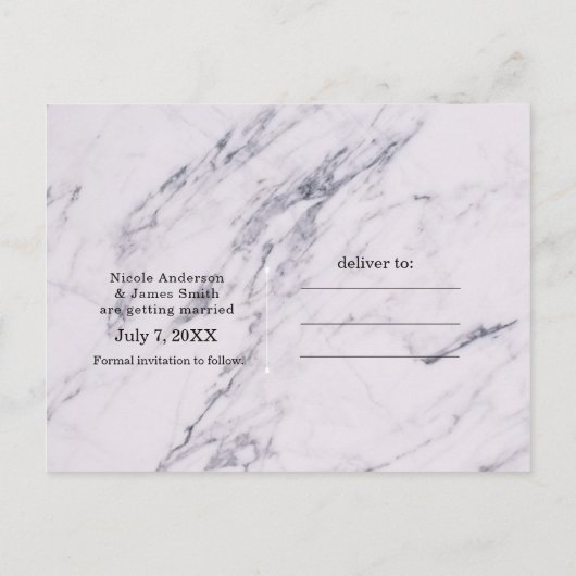 トレンディーモダン大理石の結婚式の日付を保存 案内ポストカード (裏面)