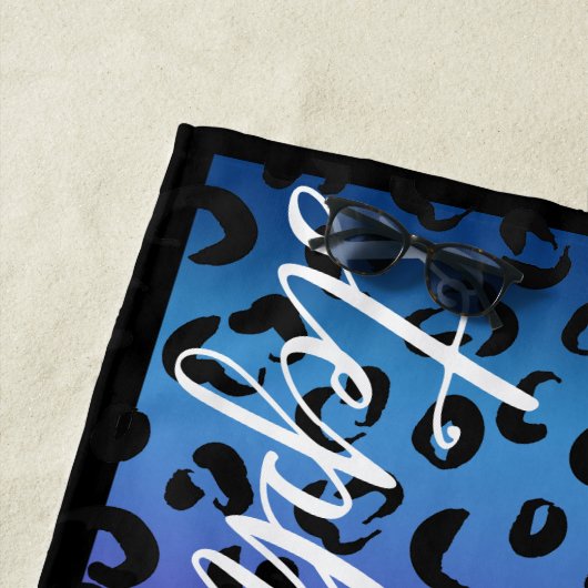 トレンディーレインボーレオパードプリント名前をカスタムする結婚ズ ビーチタオル (インサイチュ)