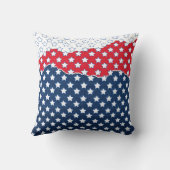 トレンディーレッドホワイト&ブルースターズアメリカ国旗のパターン クッション (裏面)