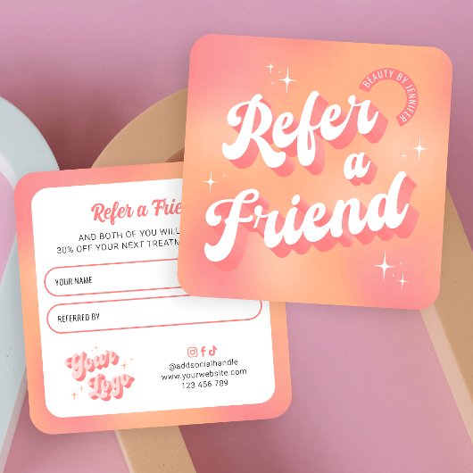 トレンディーレトロピーチピンクメイクアップ美しいサロンロゴ 紹介カード