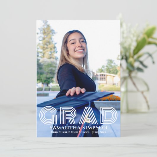 トレンディー卒業発表招待状カード 招待状 (スタンド正面)