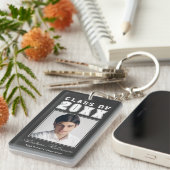 トレンディー名木炭グレーの大学院写真のクラス キーホルダー (正面右)