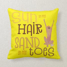 トレンディー太陽の私の髪の砂の私のつま先の引用文黄色 クッション
