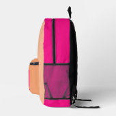 トレンディー桃とホットピンクとモノグラム名 プリントバックパック (右)