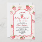 トレンディー水彩牧草地いちご赤ちゃんシャワー 招待状 (正面)