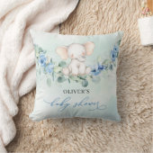 トレンディー水彩象ブルーフローラユーカリ クッション (ブランケット)