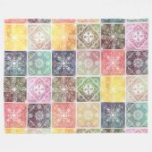 トレンディー白の幾何オーナメントタカラフルイルアート フリースブランケット (正面(横))