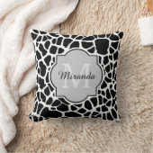 トレンディー白黒キリンプリントモノグラムの名 クッション (ブランケット)