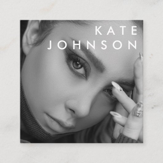 トレンディー白黒プロフェッショナル写真QRコード スクエア名刺 (正面)