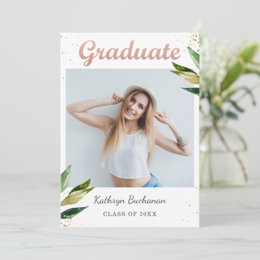 トレンディー白黒緑色写真卒業パーティー 招待状 (スタンド正面)