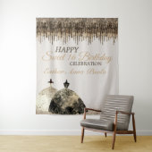 トレンディー金ゴールドブラウンドリップスボールゴーンスート16誕生日 タペストリー (インサイチュ)