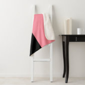 トレンディー2色 |名前 |ブラックとサーモンピンク シェルパブランケット (インサイチュ)