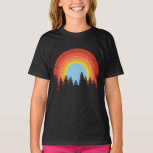 トレンディー ヴィンテージ サンセット 森 自然 Tシャツ