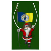 トレントンNjの看板を持つサンタクロース スモールペーパーバッグ (裏面)