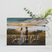 トレンドのスタイリッシュなカリグラフィーと写真のSave the date セーブザデート (スタンド正面)