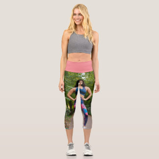 トレンドの長いTシャツ:ハイグに最適 カプリレギンス