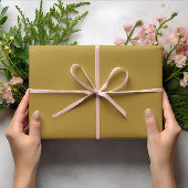 トレンドカラー – サニーオリーブ色 – 無地の ラッピングペーパーシート