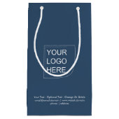 トレンドカラー - シリアスブルー 小ロゴ ギフトバッグ (正面)