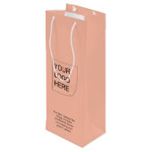 トレンドカラー – ソフトピーチワインロゴ抱き枕 ワインギフトバッグ (裏面アングル)