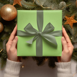 トレンドカラー – Kiwiグリーンカラー無地の- 転が ラッピングペーパー